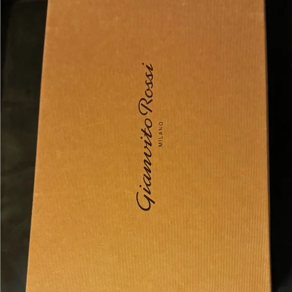 Gianvito Rossi Silver and Cream Heels - Picture 7 of 8